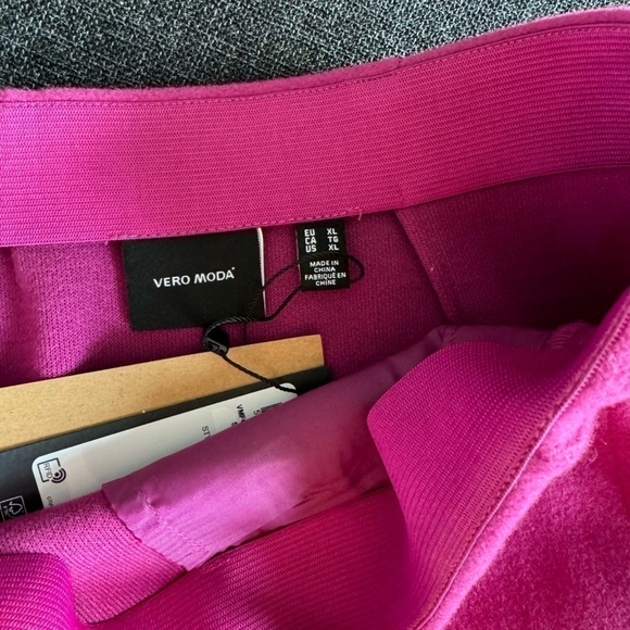 VERO MODA Fortune Allison Mini Skirt NWT Size XL - Picture 2 of 7